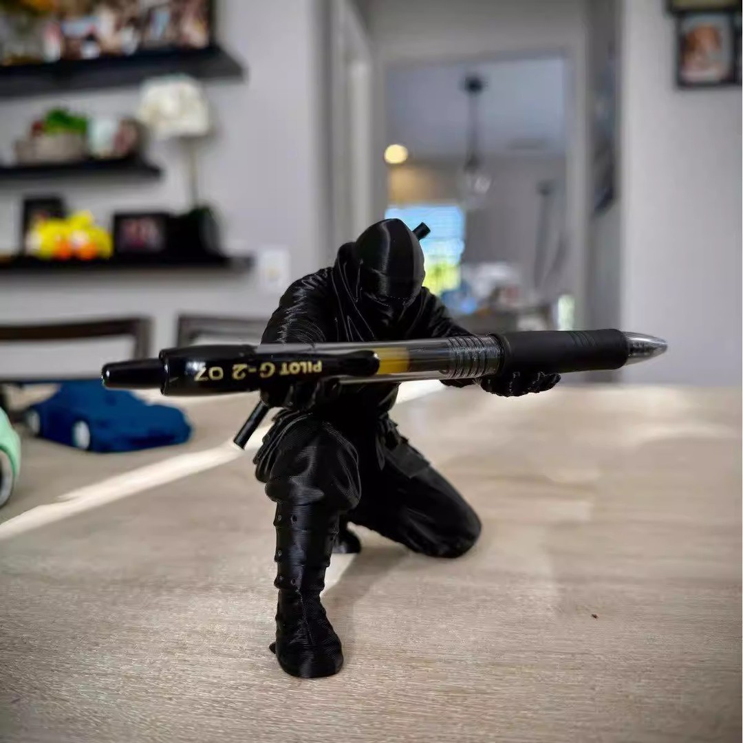 Home Office Desk - 3d‑Printed Ninja Pen Holder Creative Desktop